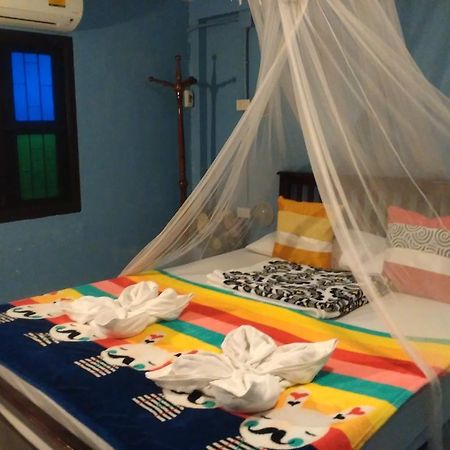 Green House Backpacker Hostel Chiang Mai Exterior photo