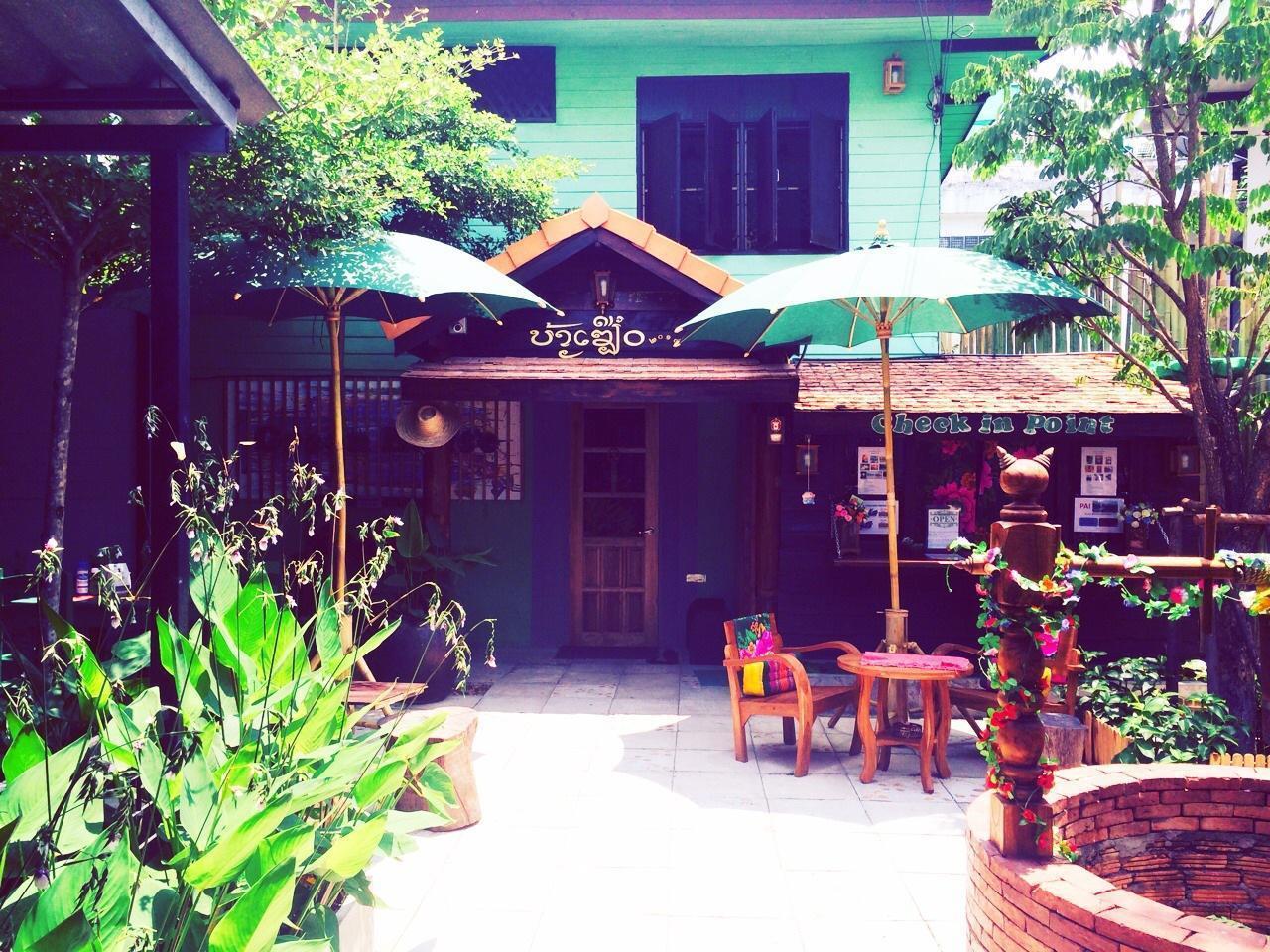Green House Backpacker Hostel Chiang Mai Exterior photo
